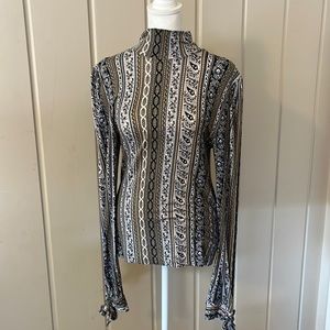 Free People medium mock neck long sleeve top. Super soft & flattering.